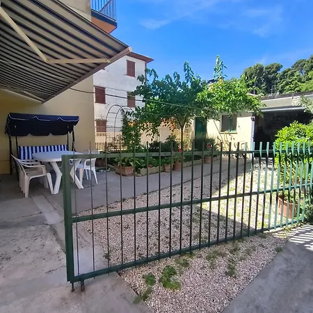Casa Con Corte Privata -comoda, Spaziosa, Vicina Al Mare E A Tutti I Servizi Porto San Giorgio